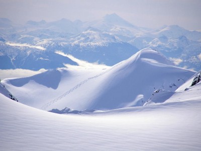 HeliSkiing_week13_03-26-11.jpg